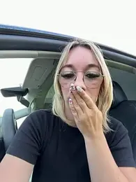 Giuliana_baby — Stripchat recorded stream image, 26.04.2026 07:10