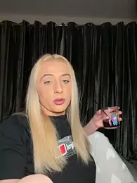 Strongqueen — Stripchat recorded stream image, 26.04.2026 18:50