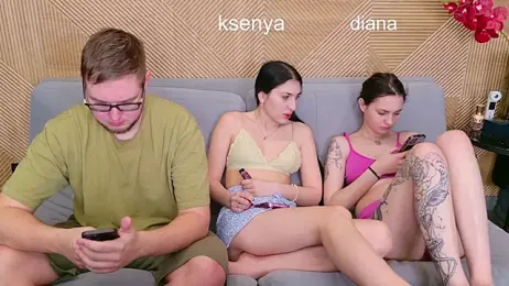 Ksenny — Stripchat recorded stream image, 27.04.2026 06:40
