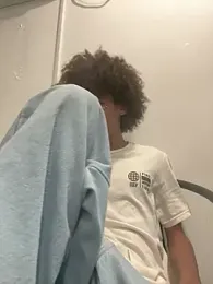 Max_Rain — Stripchat recorded stream image, 27.04.2026 22:00