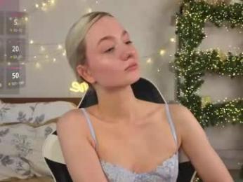 minnietammy — Chaturbate recorded stream image, 27.04.2026 23:30