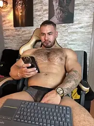 jaxon_colton — Stripchat recorded stream image, 28.04.2026 01:10