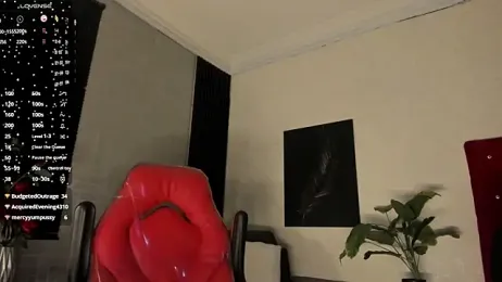 DannSmmith — Stripchat recorded stream image, 28.04.2026 04:00