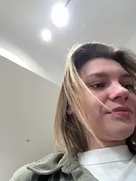 ValenciaShock — Stripchat recorded stream image, 28.04.2026 07:10