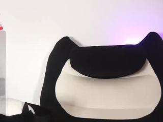 paraadisecity — Camsoda recorded stream image, 28.04.2026 22:40