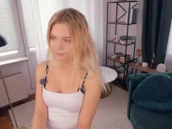 angelinahass — Chaturbate recorded stream image, 29.04.2026 08:20