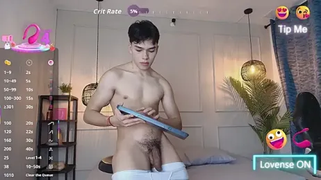 luandy — Stripchat recorded stream image, 29.04.2026 11:20