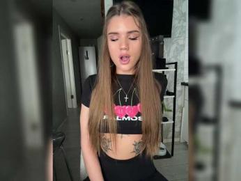 SweetyMia — Bongacams recorded stream image, 30.04.2026 08:40