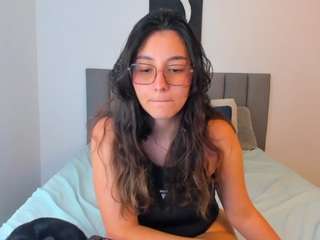 nataliepeterson — Camsoda recorded stream image, 30.04.2026 17:40