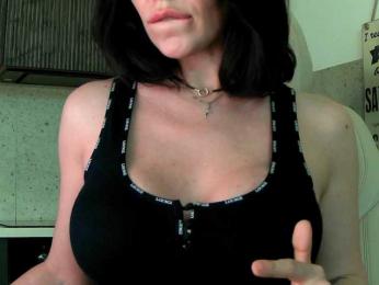 Mashulya29 — Bongacams recorded stream image, 09.03.2025 07:10