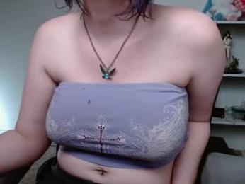 krystalsyxx — Chaturbate recorded stream image, 30.04.2026 21:30