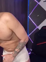 bigryann23 — Stripchat recorded stream image, 01.05.2026 02:20
