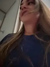 alicee16 — Stripchat recorded stream image, 02.05.2026 20:40