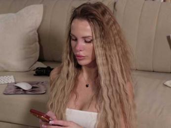 ALVUWKA — Bongacams recorded stream image, 04.05.2026 08:30