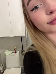 Baby_Tiny — Stripchat recorded stream image, 06.05.2026 19:30