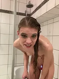YoungSophie — Stripchat recorded stream image, 09.03.2025 17:10