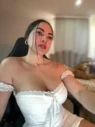 HannaBeckett — Stripchat recorded stream image, 07.05.2026 19:40