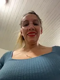 Gatitacarlita — Stripchat recorded stream image, 07.05.2026 18:50