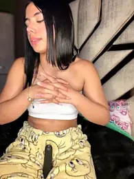 Laura-Khalifa — Stripchat recorded stream image, 08.05.2026 05:10