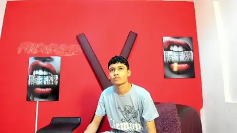 HORNY_PRETTY — Stripchat recorded stream image, 08.05.2026 13:50