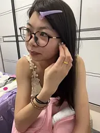 RaTnT — Stripchat recorded stream image, 08.05.2026 18:10