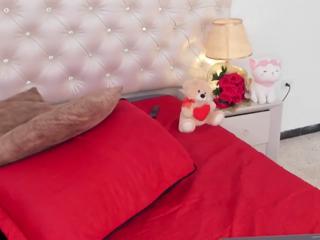 Mia Donatti — Flirt4free recorded stream screenshot (09 Mar 2025)