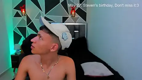Juan_Nd_Steven — Stripchat recorded stream image, 09.05.2026 02:40