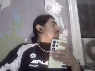 elmonstro690 — Camsoda recorded stream image, 09.05.2026 03:10