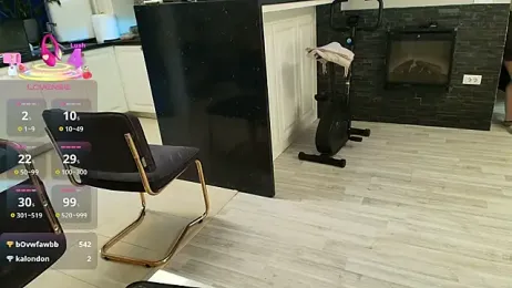 Layla- — Stripchat recorded stream image, 09.05.2026 11:40