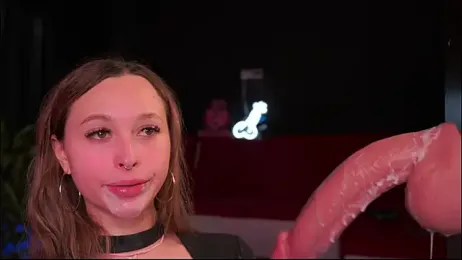 karolineneuer_ — Stripchat recorded stream image, 11.05.2026 06:30