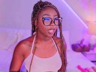 kishalove — Camsoda recorded stream image, 11.05.2026 10:50