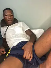 thandolezwe1 — Stripchat recorded stream image, 11.05.2026 19:20