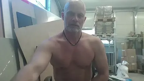 Boomerhun — Stripchat recorded stream image, 13.05.2026 06:00