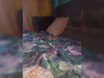 Tanysha-1 — Bongacams recorded stream image, 13.05.2026 04:30