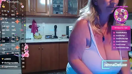 JennaDeluxe — Stripchat recorded stream image, 13.05.2026 12:10