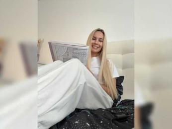 Kocmoc_Katerina — Bongacams recorded stream image, 13.05.2026 12:20