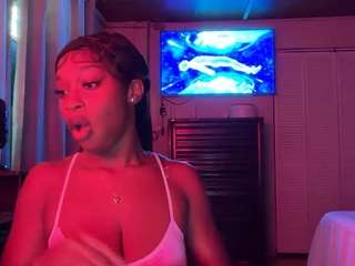 iluvsaffire-bleu — Camsoda recorded stream image, 13.05.2026 15:40