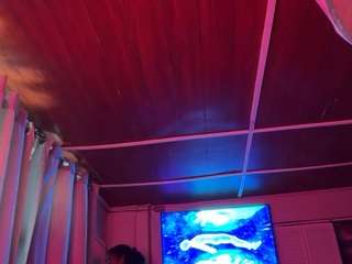 iluvsaffire-bleu — Camsoda recorded stream image, 13.05.2026 15:40