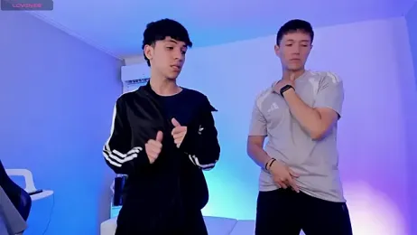 Handsomeboyss19 — Stripchat recorded stream image, 13.05.2026 20:40