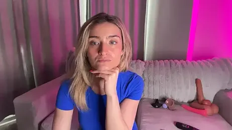 meggsworld — Stripchat recorded stream image, 14.05.2026 13:50