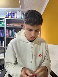 AdrianRinaldi — Stripchat recorded stream image, 14.05.2026 13:50