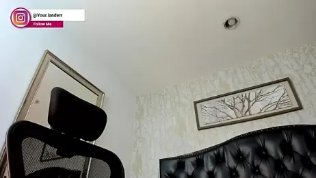 Lander_Cruz — Stripchat recorded stream image, 14.05.2026 21:10