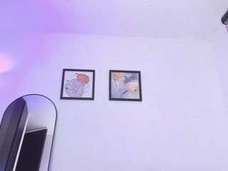 avaferrera — Camsoda recorded stream image, 15.05.2026 03:30