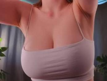 quennacindy — Chaturbate recorded stream image, 15.05.2026 07:00