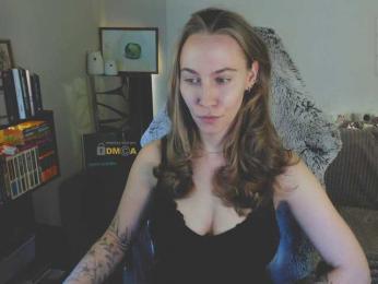 Adamova_Eva — Bongacams recorded stream screenshot (09 Mar 2025)