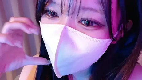 R-bonbon — Stripchat recorded stream image, 15.05.2026 23:30