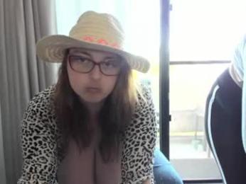 milkykandy — Chaturbate recorded stream image, 16.05.2026 10:40