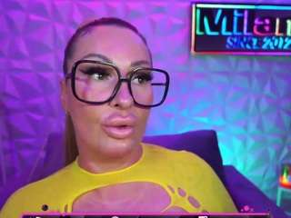 tamaramilano — Camsoda recorded stream image, 17.05.2026 08:10
