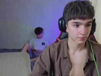 drinklinov — Chaturbate recorded stream image, 18.05.2026 10:00