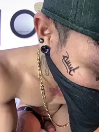 CRAZY-BOY99 — Stripchat recorded stream image, 19.05.2026 08:50
